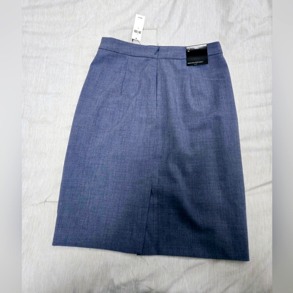 Banana Republic blue pencil skirt